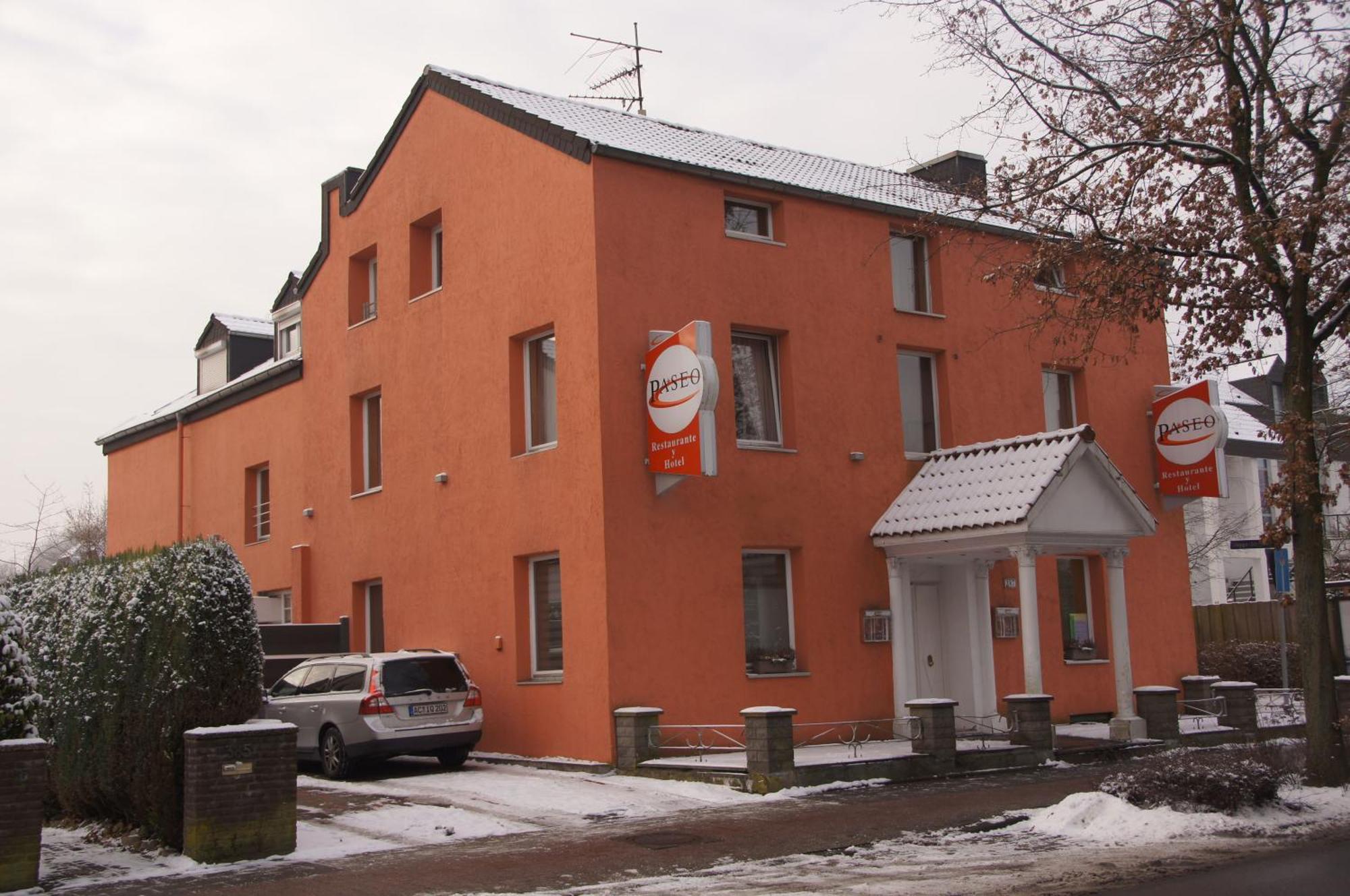 Hotel Paseo Ахен Экстерьер фото